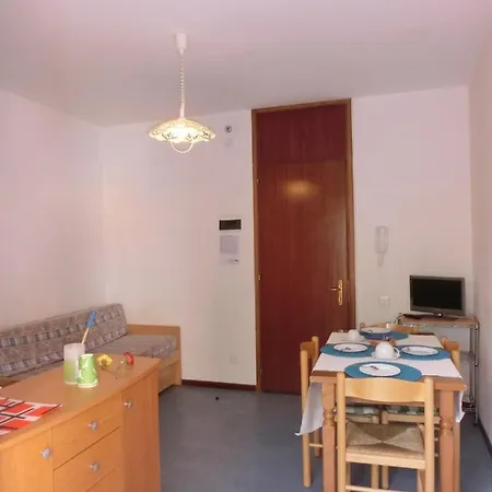 One-bedroom 150 Meters From The Sea - By Beahost