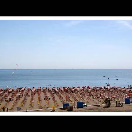 One-bedroom 150 Meters From The Sea - By Beahost * Bibione